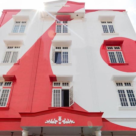 Oyo 1111 Pasar Baru Inn Jakarta Exterior photo